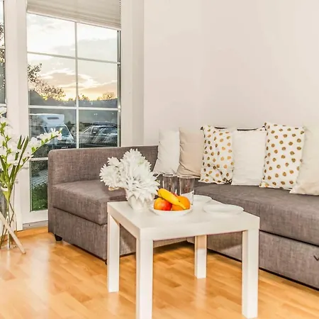 Studio BEZA przy plaży z parkingiem Apartament